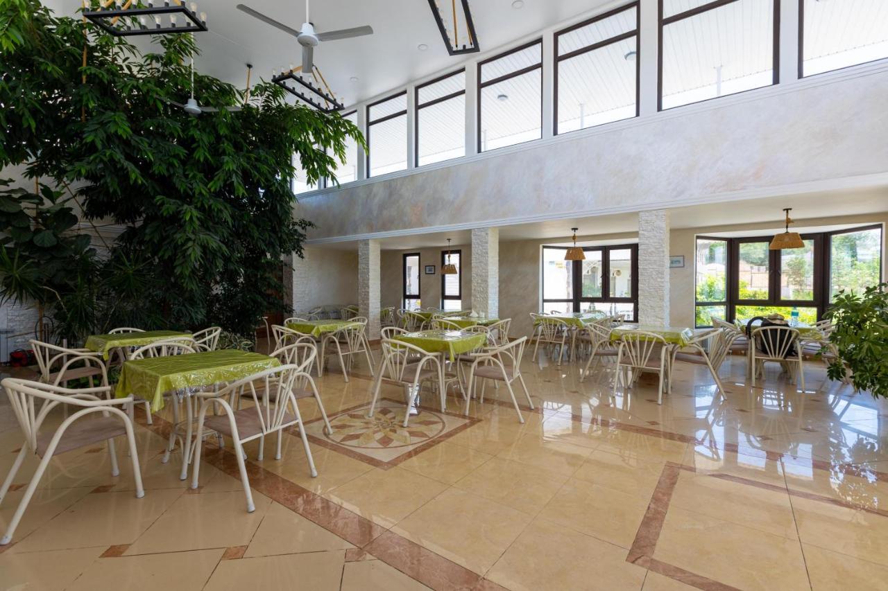 La Dolce Vita Resort Qapsjaghaj Exteriör bild