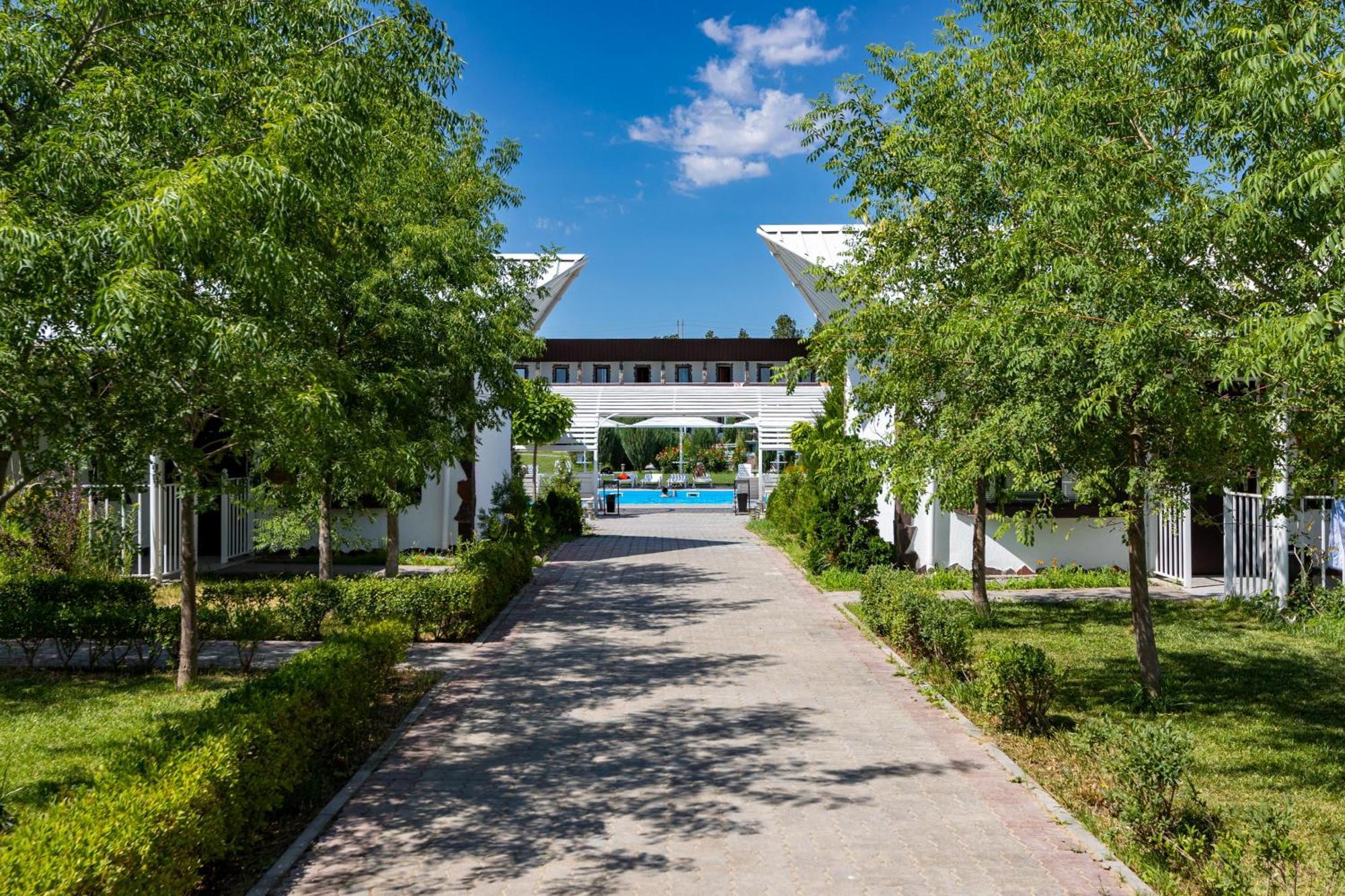 La Dolce Vita Resort Qapsjaghaj Exteriör bild